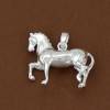 pendentif cheval lipizzan au pas espagnol