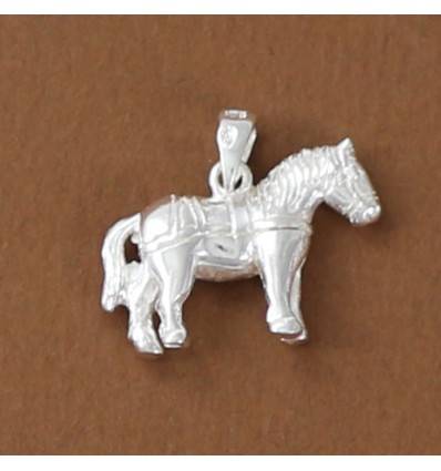 pendentif cheval de trait