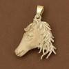 pendentif tête de cheval stylisée