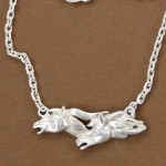 Collier deux têtes de cheval argent massif chaine extrêmement belle