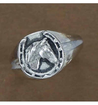 bague chevalière cheval