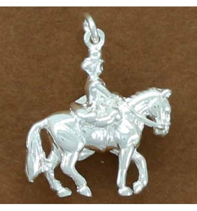 pendentif amazone équitation cheval