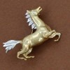 cheval stylisé en argent broche