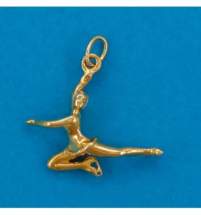 pendentif patineuse saut de biche