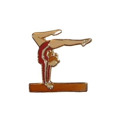 pin's gymnaste à la poutre en rouge